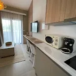 Vera * Skala Rachoni (Thasos)