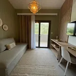 Vera Skala Rachoni (Thasos)