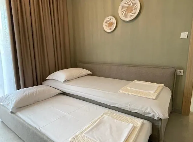 Vera Skala Rachoni (Thasos)