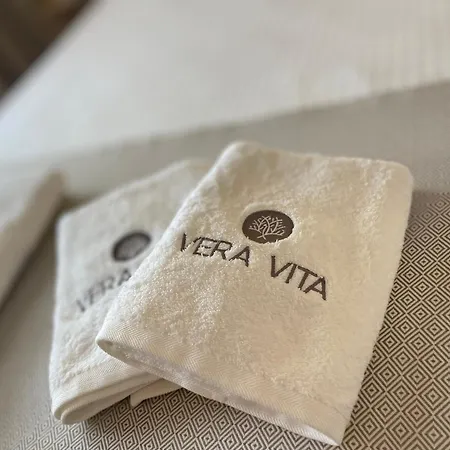 Vera *